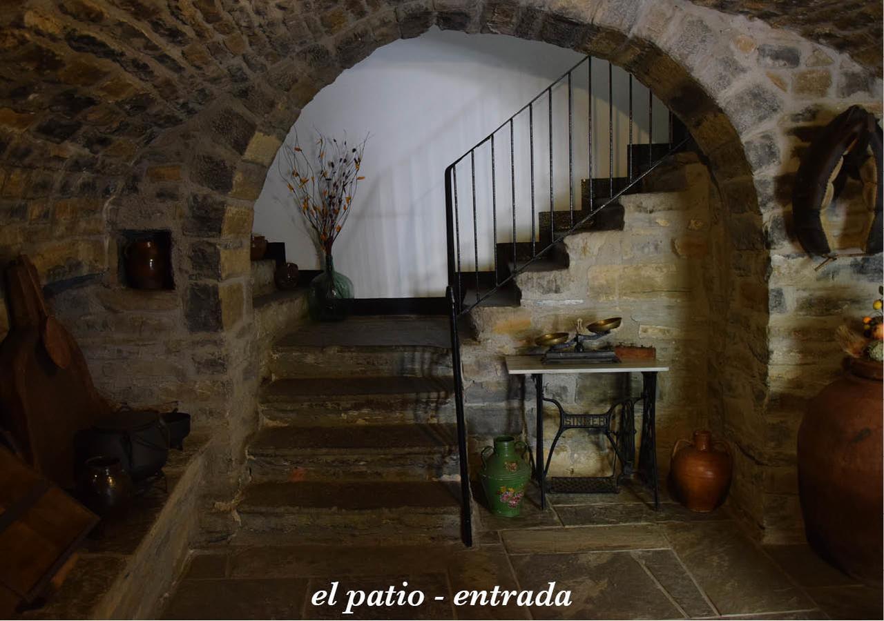 Hotel Casa Dueso El Pueyo de Araguás Exterior foto